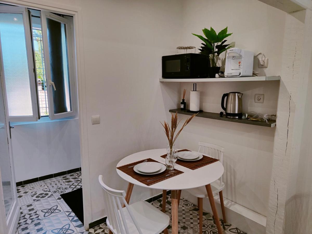 Studio Cozy Proche De Paris โคล็อมบ์ ภายนอก รูปภาพ