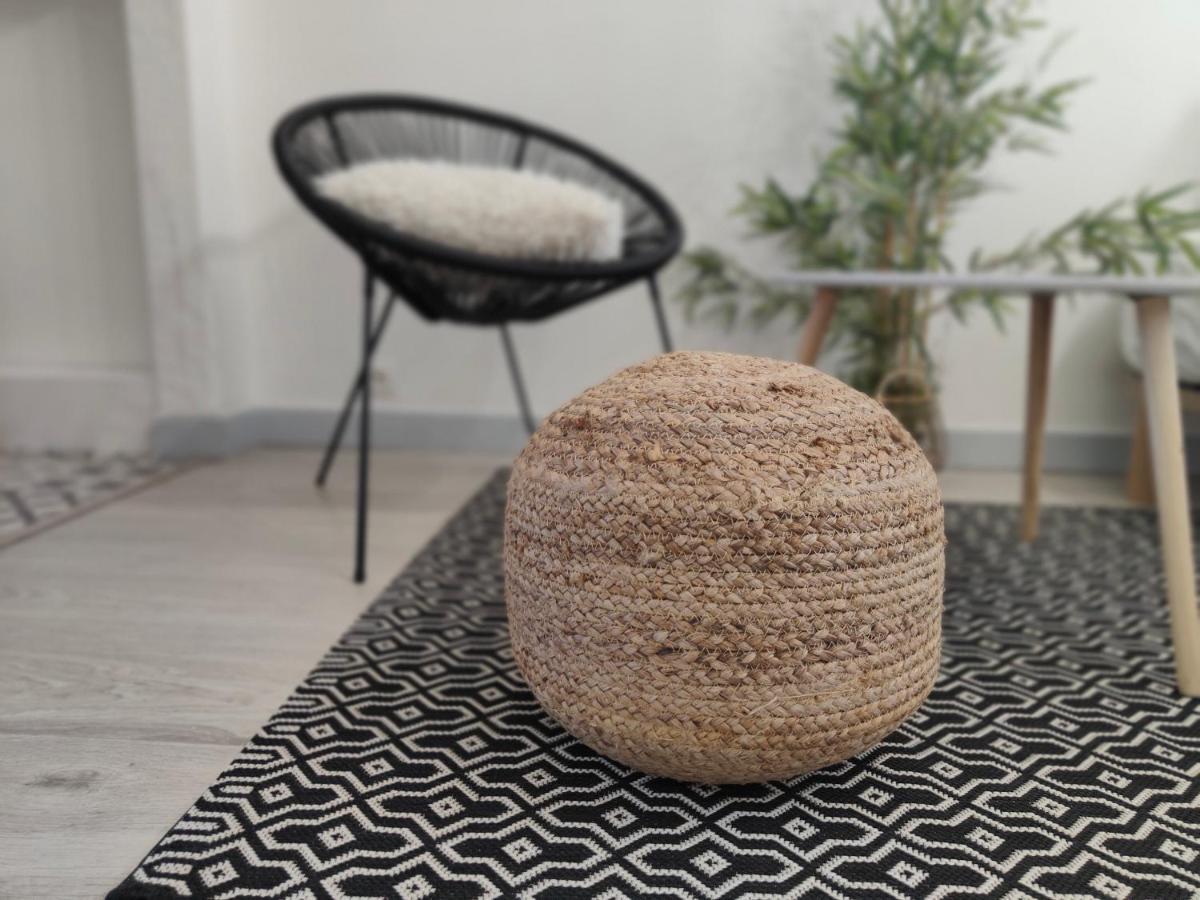 Studio Cozy Proche De Paris โคล็อมบ์ ภายนอก รูปภาพ